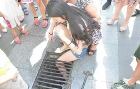 有手机的广东人注意！看完保证你唔会再玩手机！